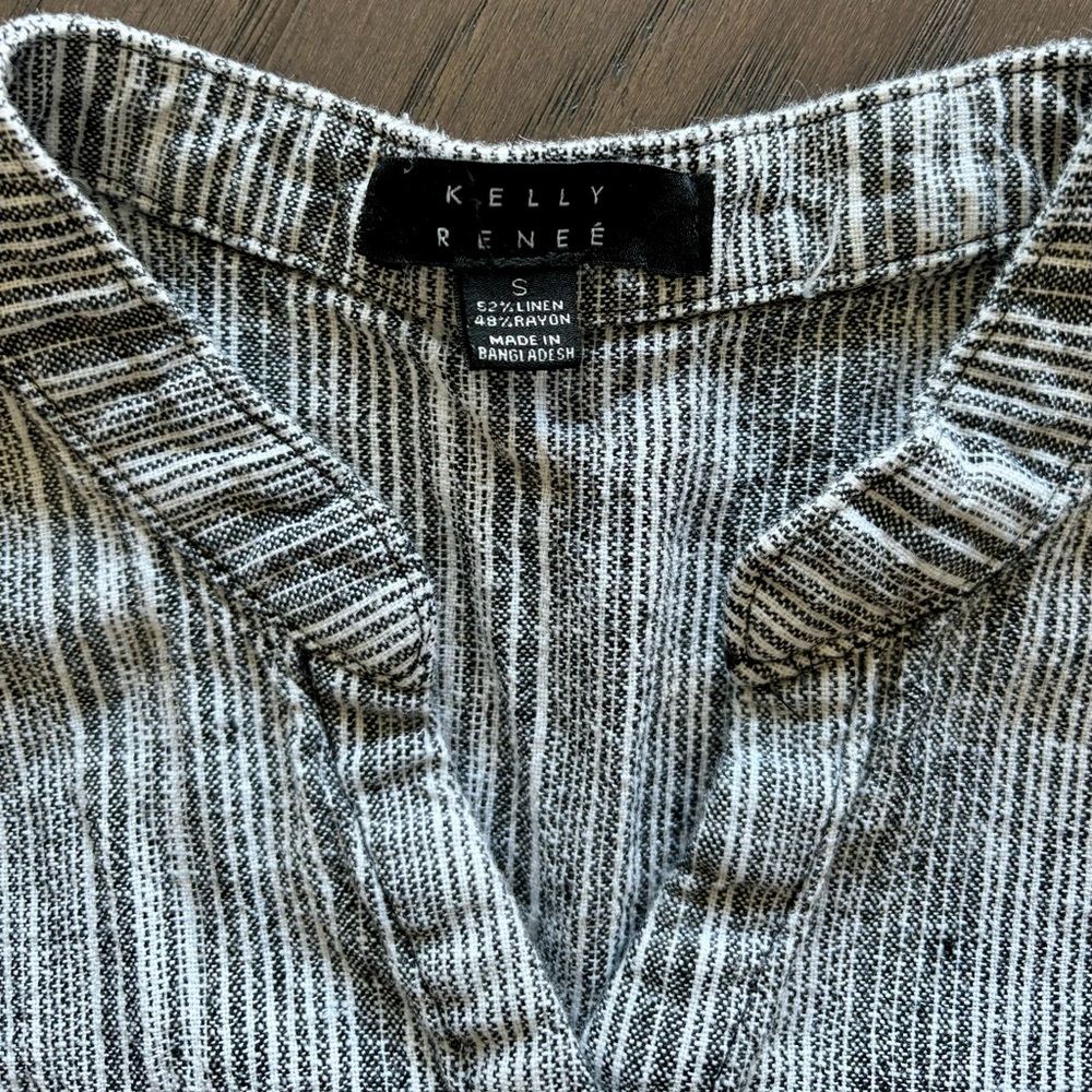 Women's Linen Romper Black/White Stripes Small - Picture 3 of 3